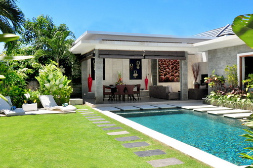 A tasty & contemporary private villa in Bali's darling location - Seminyak