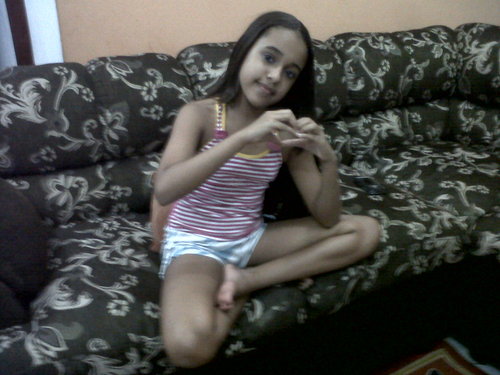''Quem sou eu? Sou a alegria de quem me Ama, a tristeza de quem me Odeia e a ocupação de quem me Inveja''