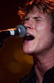 All things about dougie, news updates, new pictures, discussions show your appreciation for the legend that is dougie lee poynter or sex on legs!!