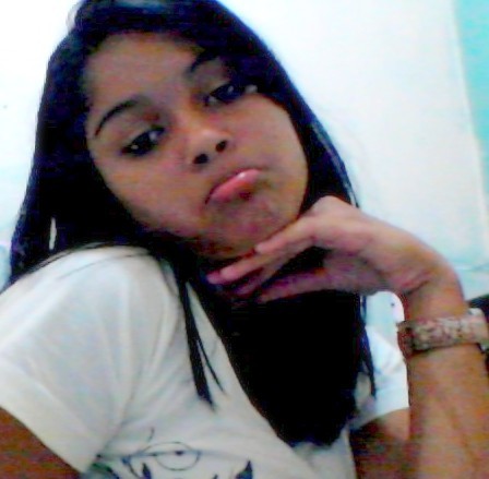 Fale o que quiser de mim, mas tenha a decência de olhar nos meus olhos enquanto fala, e tenha a coragem de permanecer e ouvir minha resposta.