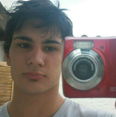 si me seguis en twitter agregame en facebook♥ te acepto http://t.co/237AmSfKuS