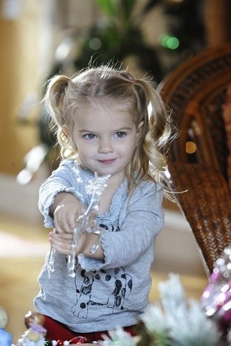 I am three, my daddy is @jackwithagun and is best friend with @cosmic_amelia . my favorate things is chocolate and playing pranks on daddy -cheeky grin-