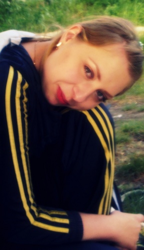 AnnaFrancuzova's profile picture. 