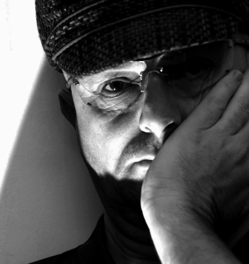 PeteSturoni's profile picture. prolific artist crossing all genres. Canvas, photo, topiary, music and beyond