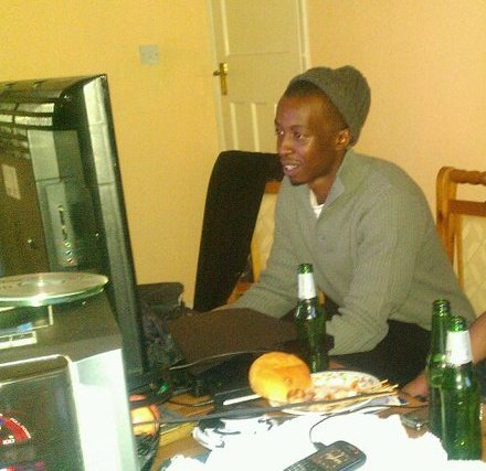 Musician, DJ and Producer. I'm called Triple Threat cause I play instruments, sample and create my own sounds. I'm looking to collab with world!! so holla @ me!