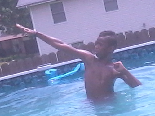 IM me who i want to be you should just see if you hit the follow key:)