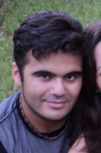 Sou músico e nas horas vagas tento ser comerciante... ou quero dizer, comediante! E AGORA SOU O PAPAI MAIS FELIZ DO MUNDO: http://t.co/UgVuXjZ3pN