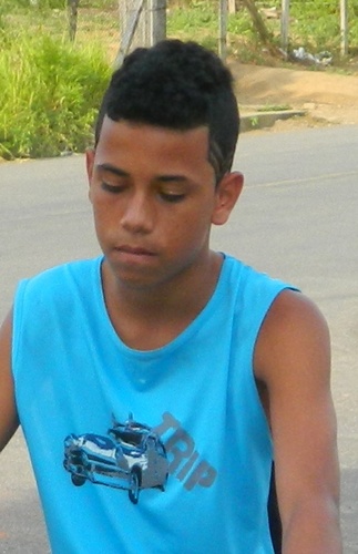 amoo demaiix esse mlk,conta smp meeu BF te amo mtao taah rsrs' s2 @brendad_cssfr aqiier