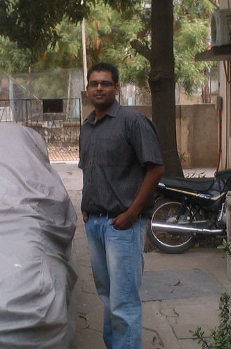Wanna be geek and coder, servant leader