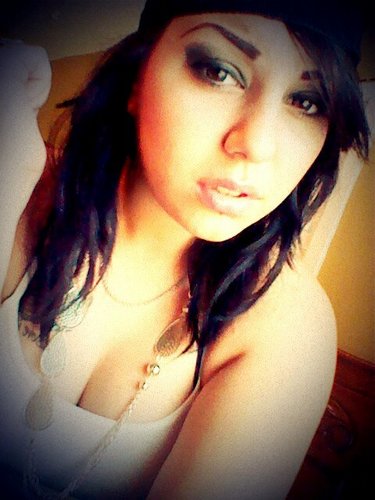 i ride w| the badbitches that be kissin nd shitt , love ah lil stud braud wit some good ass dick ;) @AyooLing is my baby ! * Instagram - killalatina_
