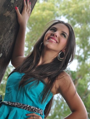 Gremista, gaúcha , canceriana , 16 ano, atriz , sincera , palhaça ... Família, Amor ♥ , Amigos , The Vampire Diaries ,JESUS CRISTO. Com orgulho , Andressa Maso