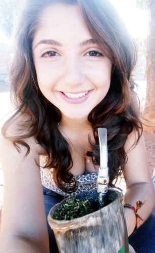 Você não escolhe por quem se apaixonar. É uma coisa que simplesmente acontece. E sabe, é a melhor coisa do mundooo [: