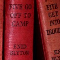 Book Events for Children has news on children's book events across the country.