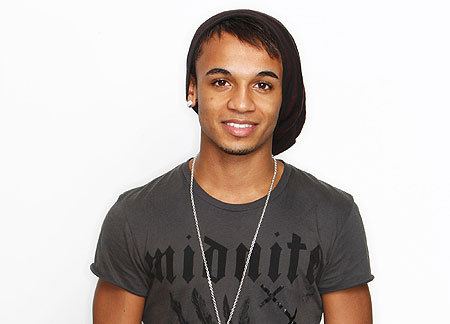 IamAstonJLS's profile picture. Hey im Aston from the band JLS [single]
The Club is aliveee with the sound of musicccc