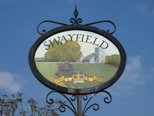 Voluntary promoters with Lincolnshire Rural Touring Scheme. Bringing professional touring theatre, dance & music to Swayfield for locals & visitors to enjoy.