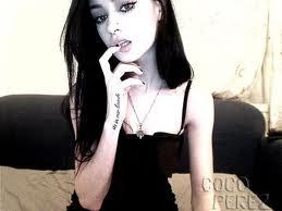 TasteTheRainbo7's profile picture. 