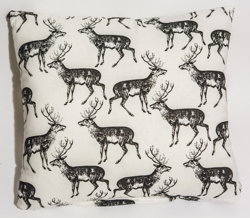 belle_deplume's profile picture. Belle_DePlume is the side rantings/something of @belindaGD