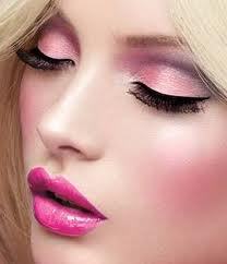 #Cheer #Shop and always being classy ....Im flattered your here. Send me photos and gossip to be revealed on twitter xoxo