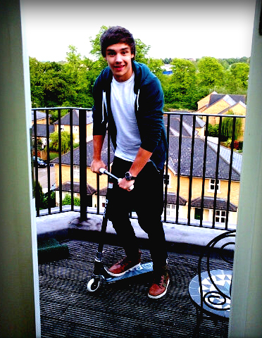 antiga @iChoose1D ~ Eu vou lutar por você até que seu coração pare de bater, porque você é o resume de tudo o que preciso @onedirection love ya bff @welovely1D