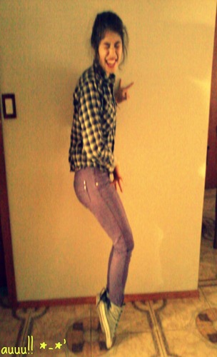 HAKUNA MATATA  mi lemma :B 
3 aosjaosjaosoajsaojaojsoajsasjao sjaosjaosj  I LOVE MATT hunter :D

mi talisman (888)