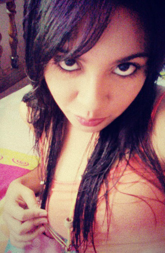 Mientras los hombres hablan de aventuras que nunca tuvieron`nosotras las mujeres tenemos aventuras que nunca contaremos ;)