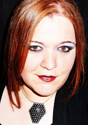 Twackywanderers's profile picture. Ugh, I hate filling this part out, lol. If you want to know something just ask. And if you're polite I just might answer. : )