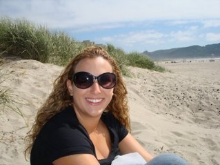 adri22av's profile picture. 