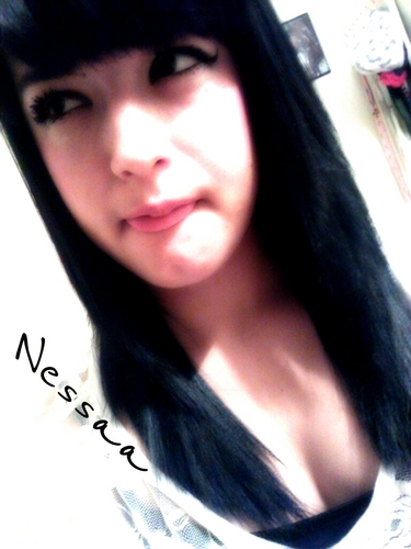 |mommy @Uglykimmyy ♥|Single ^-♥ |follow me ask for a follow back ^-^ |my Liddo kidd @AlterReapsES_ C: ♥