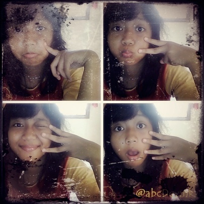 I am Devinka Nanda Anggraeni. i ♥ Allah ♥ mom ♥ dad ♥ sister ♥