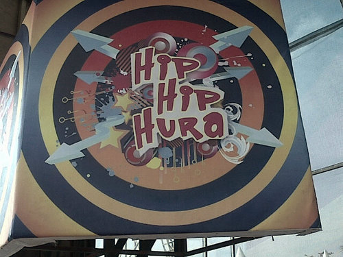 Akun twitter resmi program musik Hip Hip Hura SCTV.
