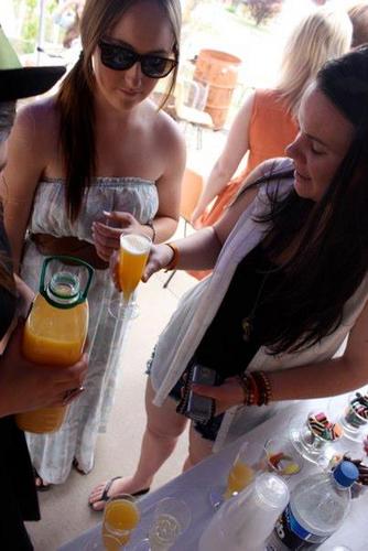 courtney_at's profile picture. Arts/ Media Communcations student.  Op- shopping enthusiast.