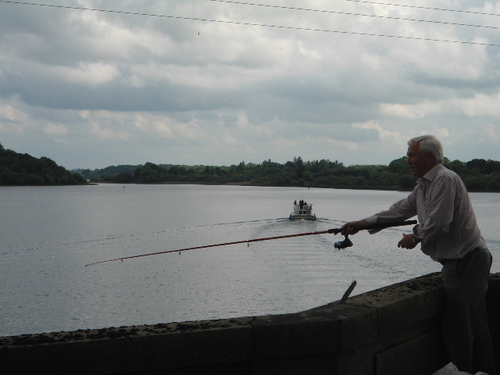 BellerneBoat's profile picture. Bellerne House & Boat rent luxury 3 bed houses on the River Erne with access to cruiser for 1 week for €700. Located in Belturbet Co Cavan. Pn 0873276630