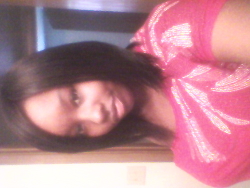 to know me is to love me but i stay away from fakes and phonies