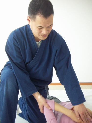 大阪市中央区で整体院｢明庵」を営業している島田倍明です。ときどき治療の時ふっと感じた事も書いています。後、システマについても！刀禅勉強中！整体師ですがエネルギー療法もしています。