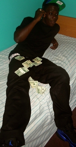 CEO/entrepreneur Follow me @darealcleo954 Contact Info:V_clephar@yahoo.com