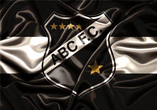 17 anos,Canceriano,Ótima Pessoa para conviver,Perdidamente Apaixonado Pelo @abcfc, #Deus Está Sempre Comigo!