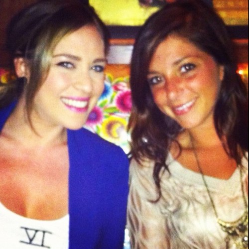 DeDe36's profile picture. she knows nothing about life but everything about living