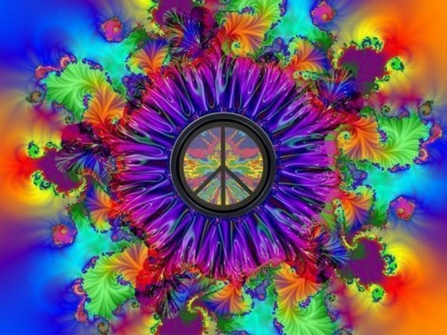 I am a happy women, who love hippie music and peace!