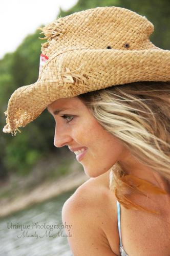 Nutritionist, Nutrition Educator, Carnivore, Pro Stand Up Paddler, Novice Archer, Podcaster, and obsessed with truth, love, sunlight, and optimal health.
