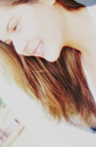 Cê nasceu pra viver ou pra esperar a morte.