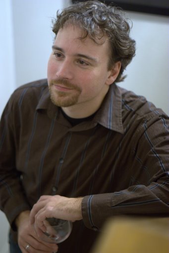 huxoll's profile picture. I'm just zis guy, you know?