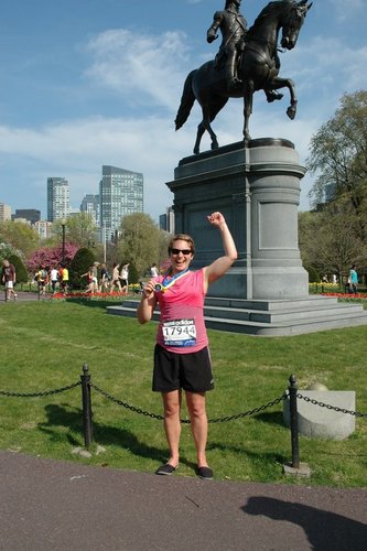 lindseycook's profile picture. 