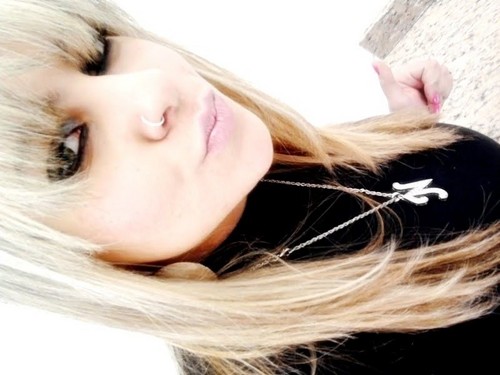 ,, ela guerreira , ela é uma deusa , ela é mulher de verdade ♪♫ * Quer saber maiis ? segue ae ;]]
