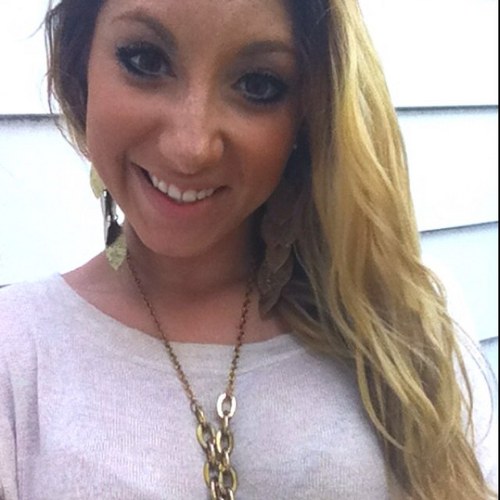 kaittyyzeeex33's profile picture. kaittyyzeee ; nineteen ; college ~ http://t.co/BQMZ9Pcf4o folllow me suckkkas ✌️inata: @kaittyyzeeex3