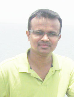 Web / Graphic Designer