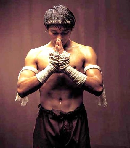 Ponta preta Taekwondo . Lutador de MMA . Apaixonado por lutas . Comentarista, acompanhando o @ufc  por aqui. Gaúcho. Acadêmico de Fisioterapia