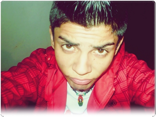 Rapper, Compositor, Joga bola, Gogoboy, Paraná Clube, &' DEUS ♥