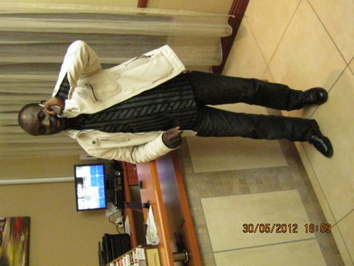 Leonardo2xDos's profile picture. 