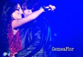 Mel F te amo muito minha linda ! Chay Suede meu orgulho de viver. Sem vcs dois ae nao seria nada ! Amo muito vcs s2