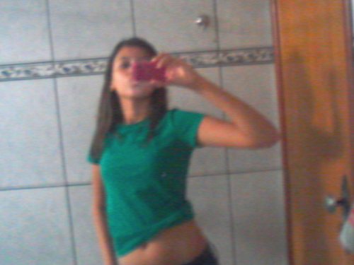 @MyllaMylena e @gaby_bybi 
segue nois q nois segue de voltaa, 100% BDS
